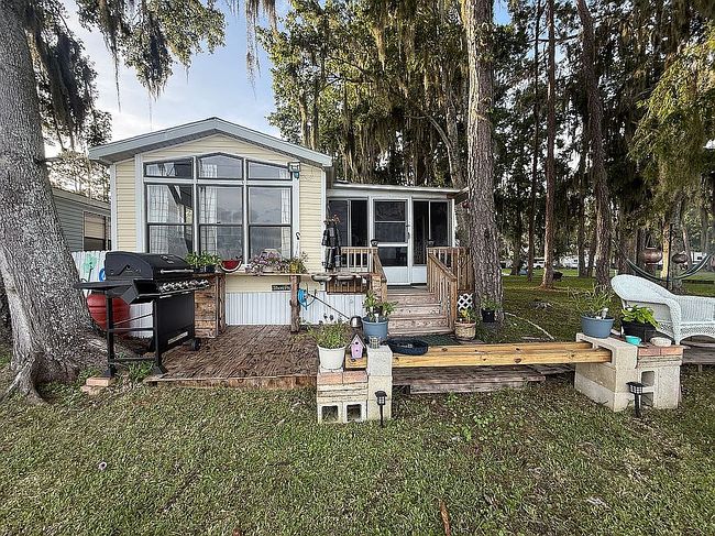Photo of 10050 Highway 40 E Lot 12, Inglis, FL