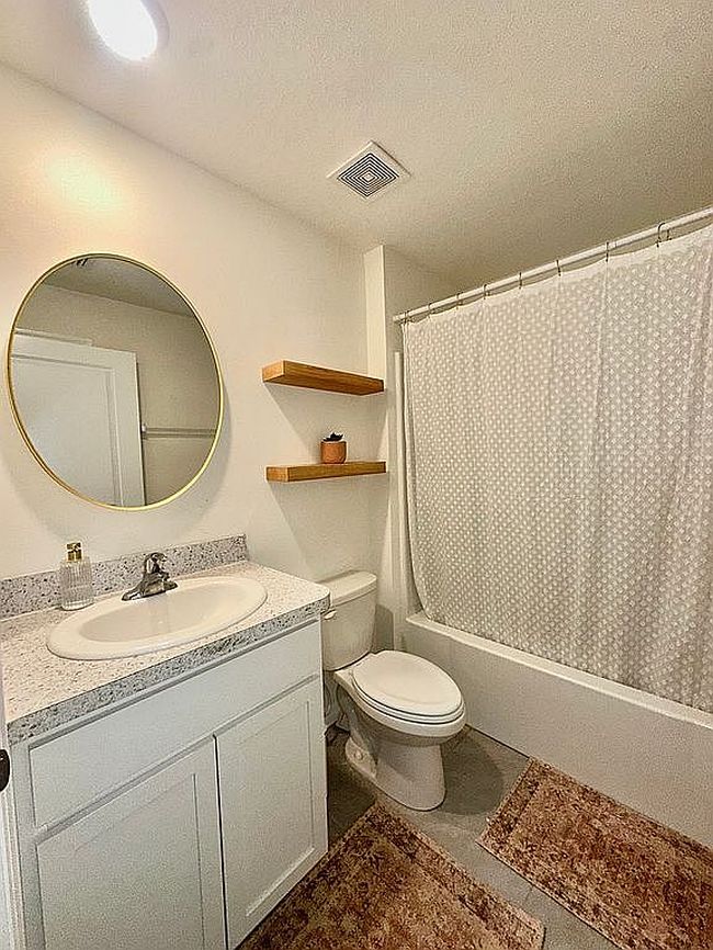 Photo of 8696 Sw 49th Cir, Ocala, FL