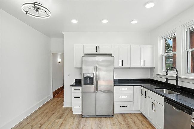 Photo of 510 Graham St, Harrisburg, PA