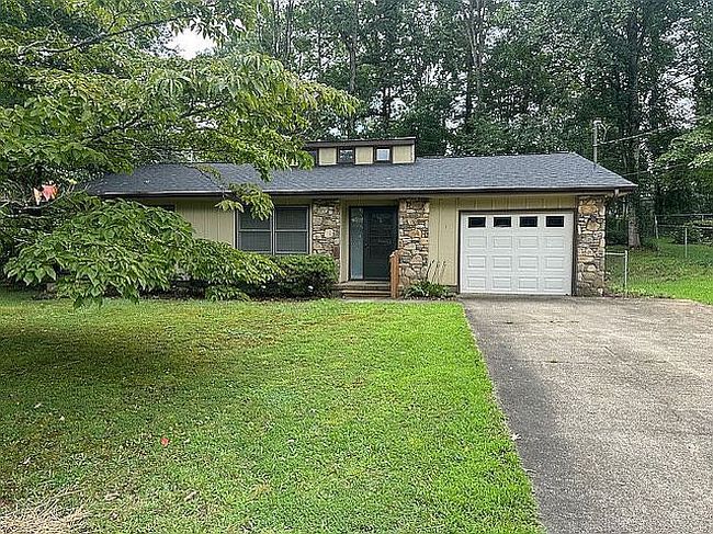 Photo of 1 Rockwood Ln