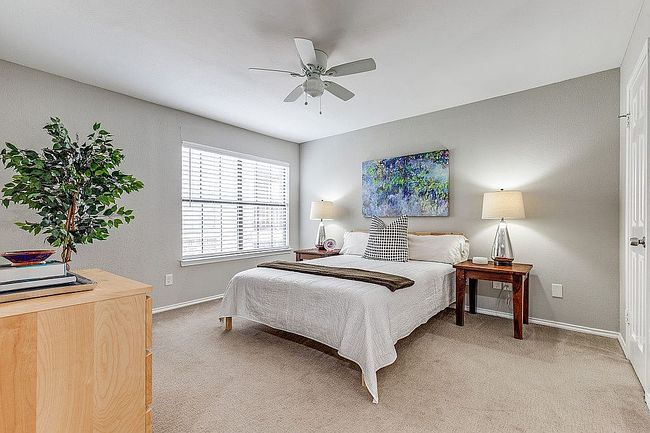 Photo of 5200 Martel Ave Apt 31C, Dallas, TX