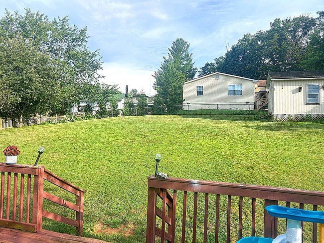 Photo of 1475 Markham St, Front Royal, VA