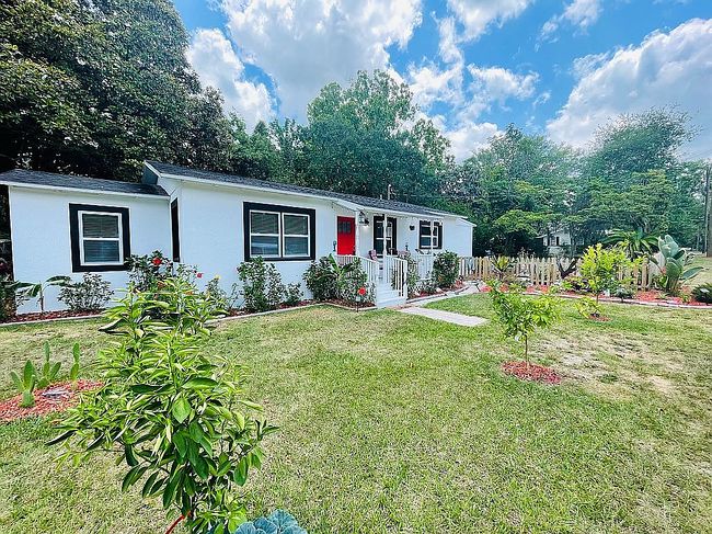 Image of 215 Sw 252nd St