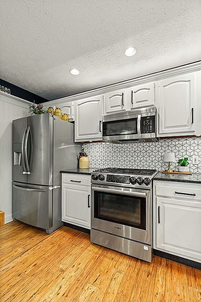 Image of 903 Radcliff Rd