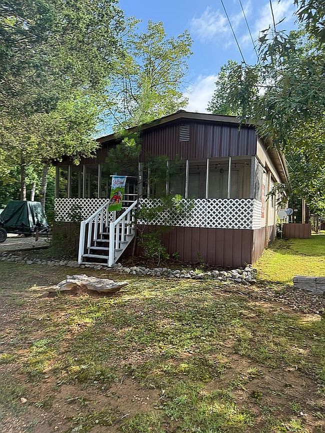 Image of 38 Hickory Ln