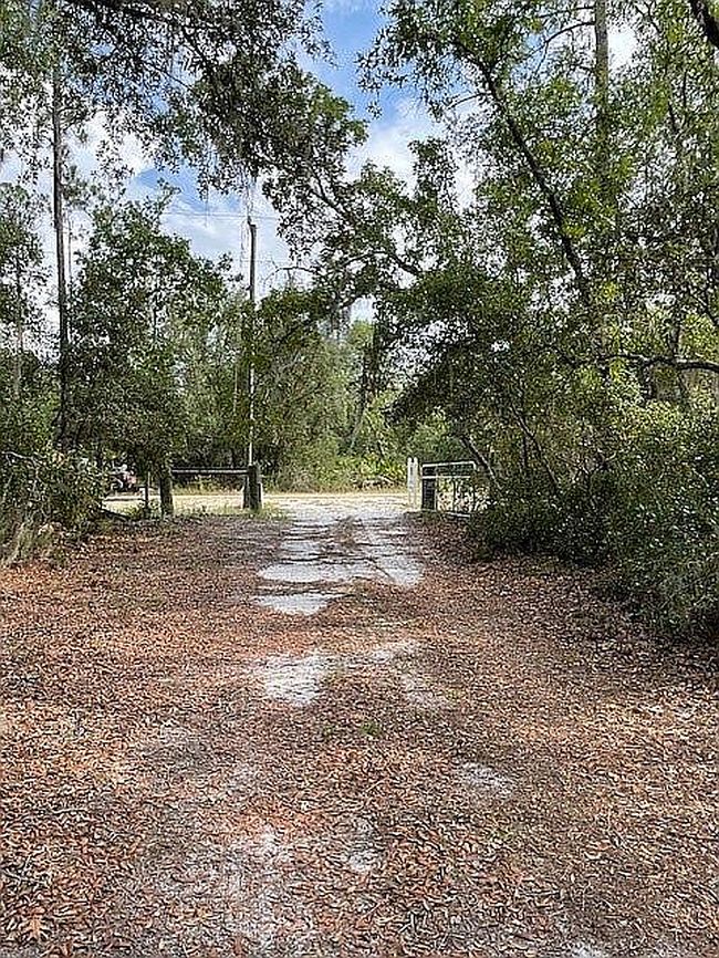 Image of 104 W Star Lake Dr