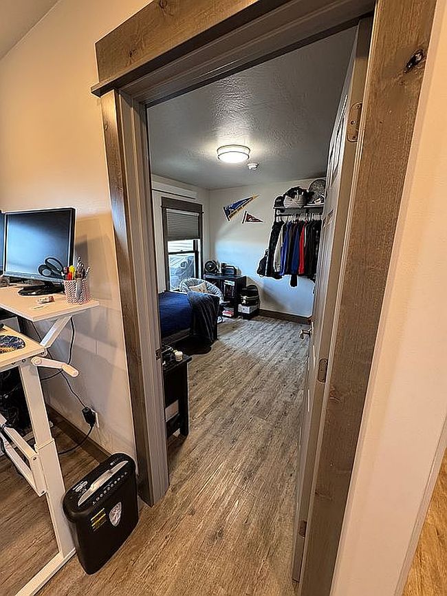 Photo of 2200 Sugarloaf Mountain Rd, Glen, MT