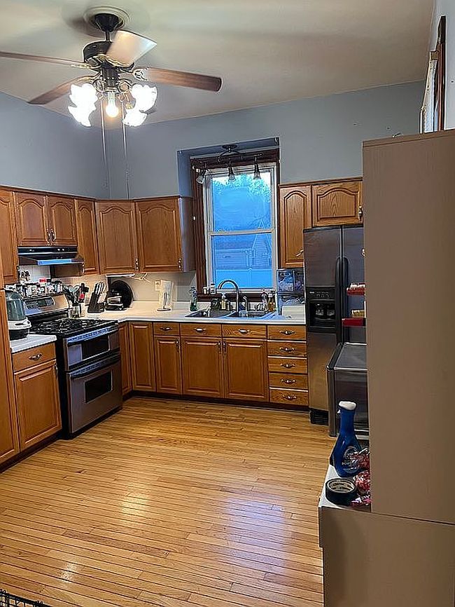 Photo of 589 N Chestnut St, Breese, IL