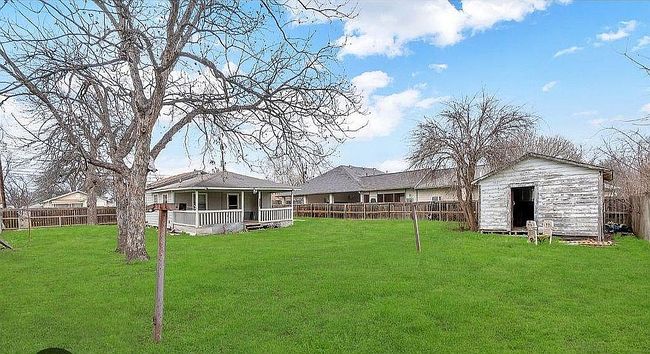 Additional photo of property located at 732 Sims Ave