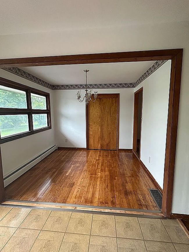 Additional photo 1 of property located at 140 N Ohioville Rd