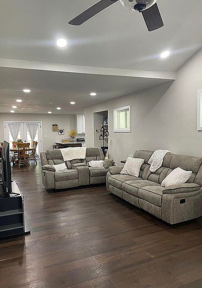 Photo of 1722 N Hill Ave, Tyler, TX
