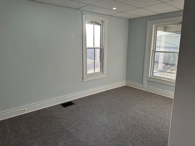 Image of 420 Main St