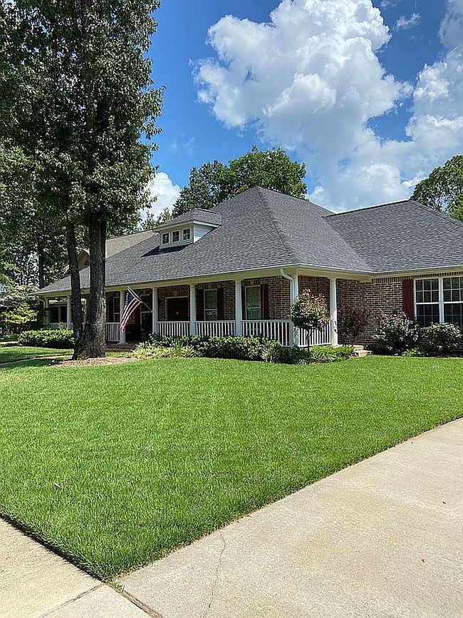 Photo of 6608 Wuthering Heights Ln, Texarkana, AR