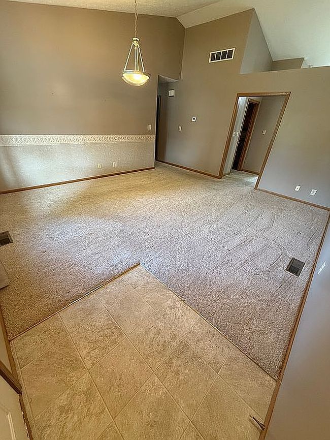 Photo of 21 S Brookfield Dr, Lafayette, IN