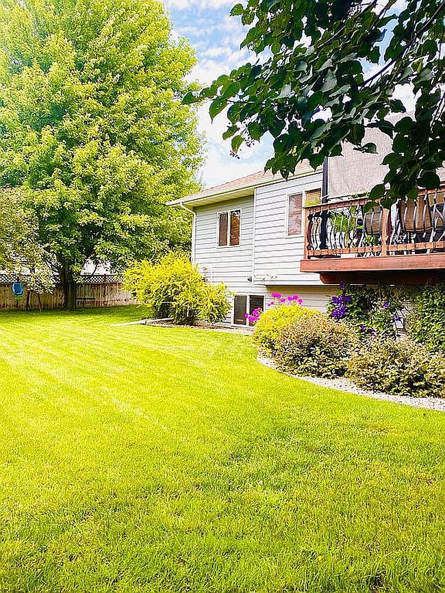 Photo of 2413 E Trevino Ln, Brandon, SD