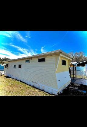 Additional photo 4 of property located at 4900 Se 102Pl