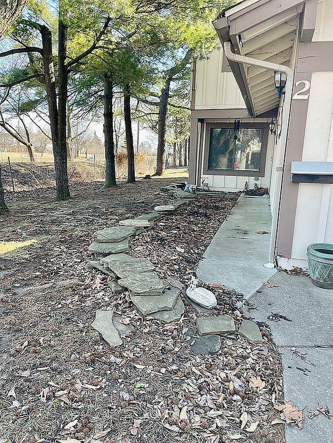 Image of 2 Juniper Ln