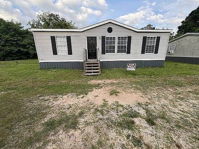 Image of 23 E Gate Dr