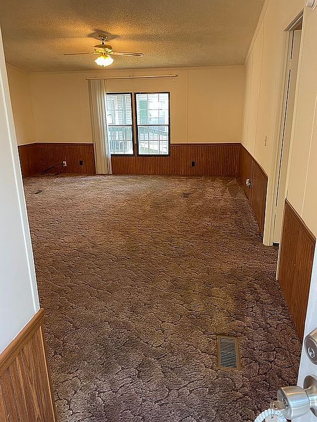 Image of 1870 E Grand Ave Lot 25