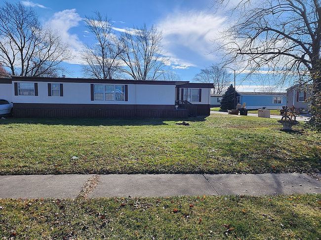 Image of 60 Meadowlark Ln