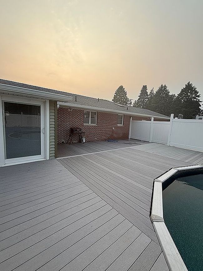 Image of 209 S Westside Ave