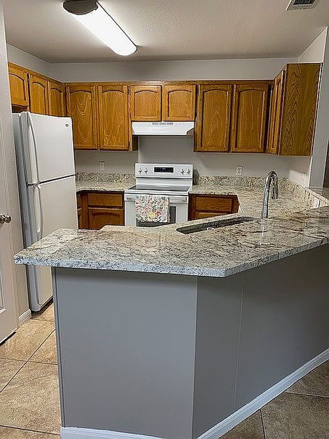 Photo of 2305 Horseshoe Bnd, Temple, TX