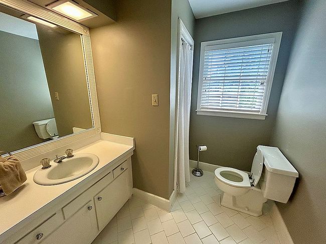 Photo of 2518 E Doublegate Dr, Albany, GA