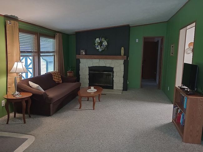 Image of 11079 Armstrong Dr S