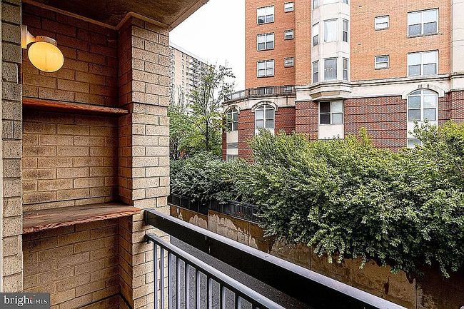 Photo of 3830 9th St N Apt 208E, Arlington, VA