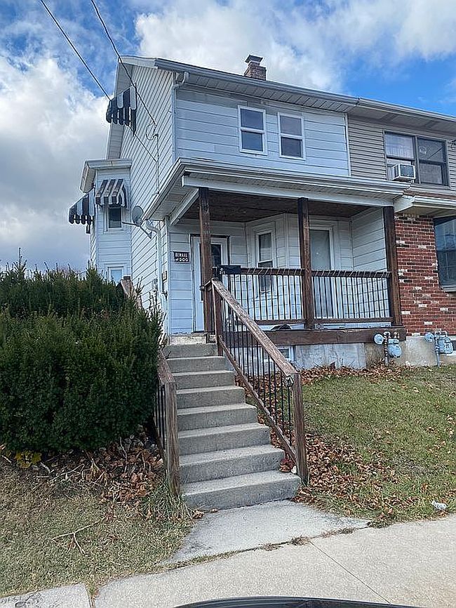 Photo of 312 N 3rd St, Lehighton, PA