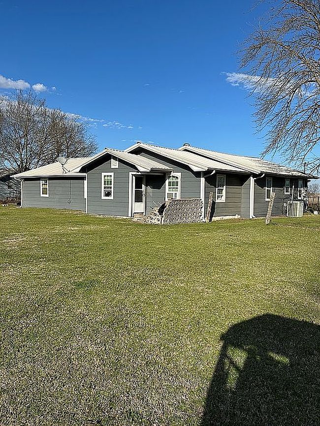 Image of 131 Miller Ave