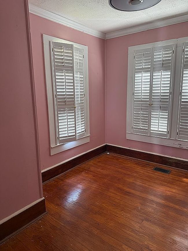 Image of 260 Pettus St