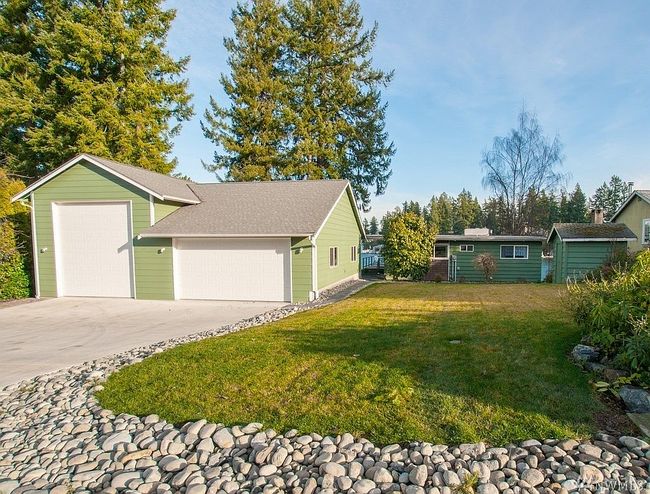 Image of 235 3rd Ct