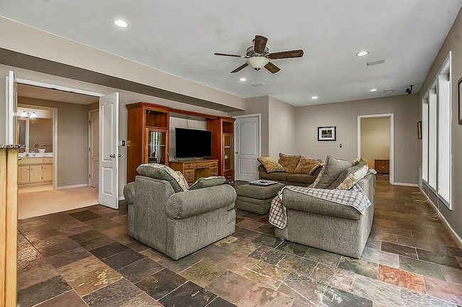 Image of 14602 Grant Ln