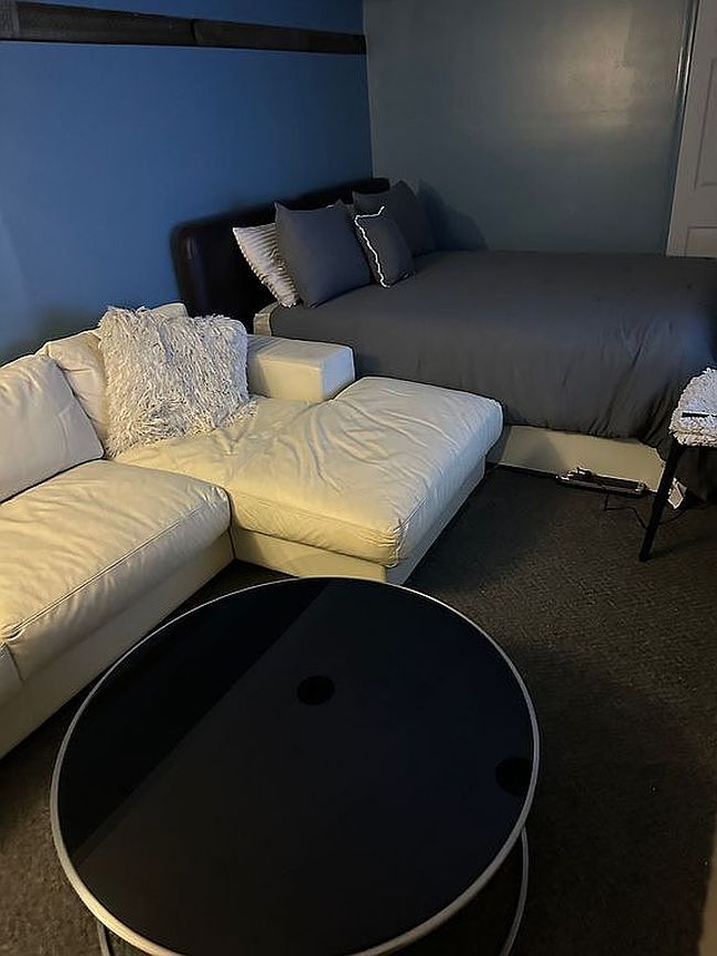 Additional photo 2 of property located at 642 E 89th St