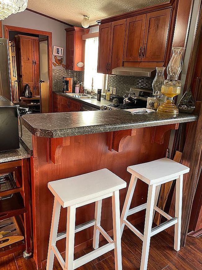 Image of 6401 W Silver Pl