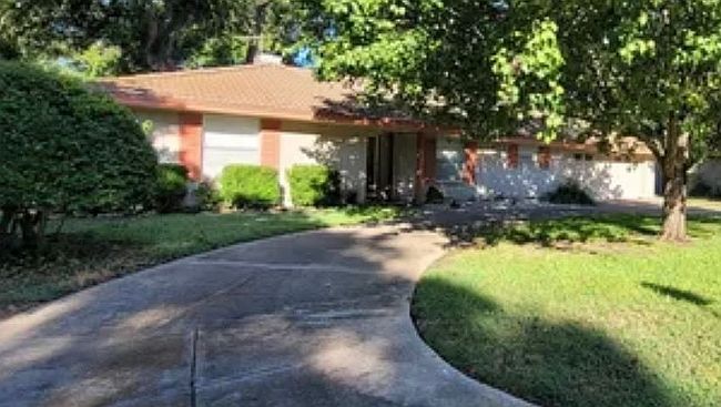 Photo of 8429 Marys Creek Dr, Benbrook, TX
