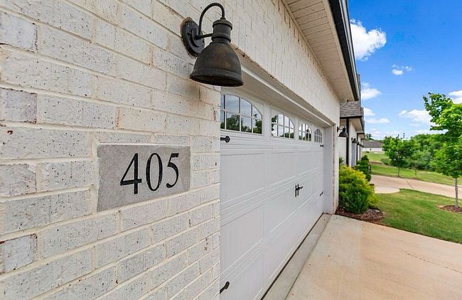 Additional photo 1 of property located at 405 Legend Oak Way Sw