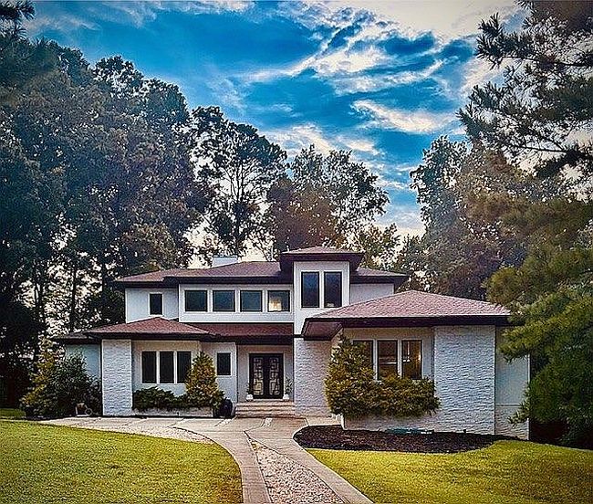 Photo of 6916 Mere View Ct