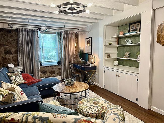Image of 29 Hotchkiss Grove Rd