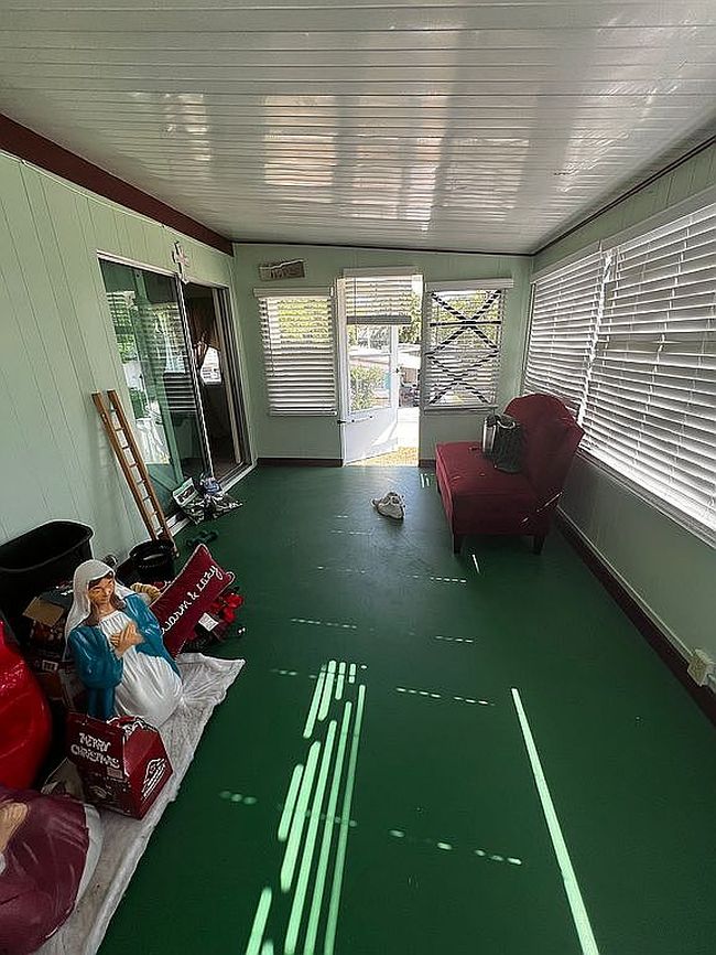 Image of 2468 Greenhedge Dr