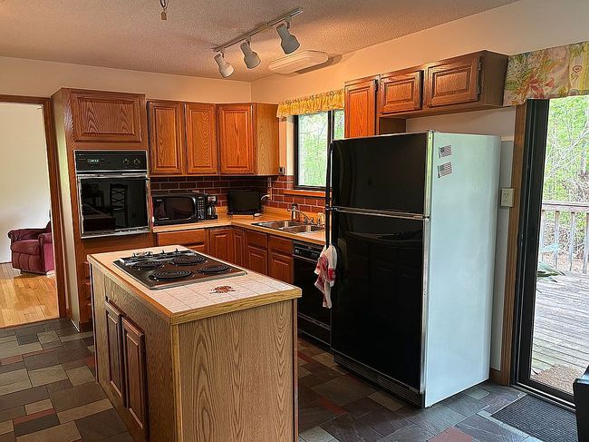 Preview of property located at 295 French Rd