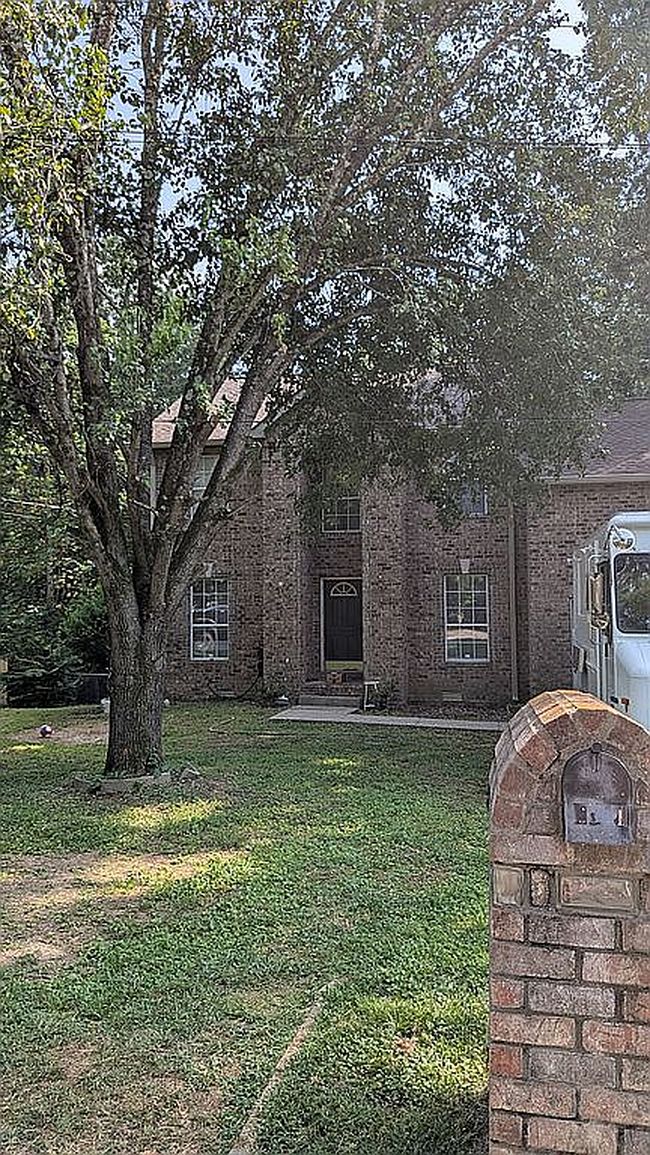 Photo of 2521 Johnson Ridge Rd, Antioch, TN
