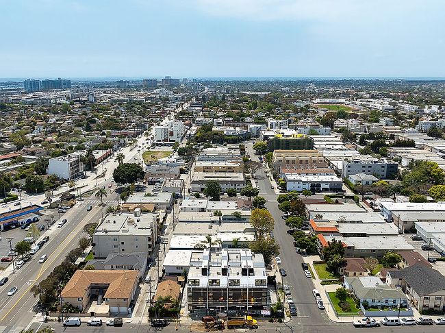 Image of 3973 Frances Ave
