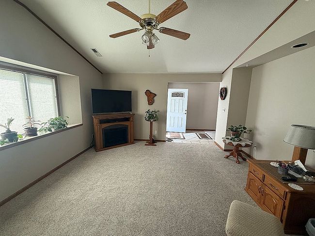 Image of 2701 Chipperfield Rd