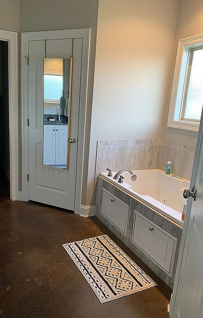 Photo of 402 Concord Ln, Florence, MS