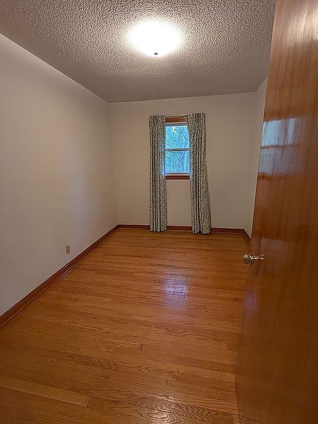 Image of 676 Proffitt Ln