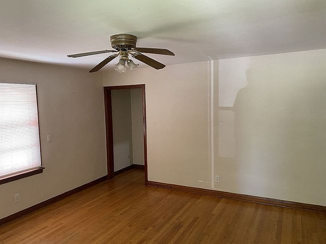 Image of 1721 S 4th St
