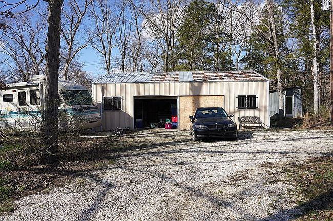 Photo of 486 Schaper Rd, Foristell, MO