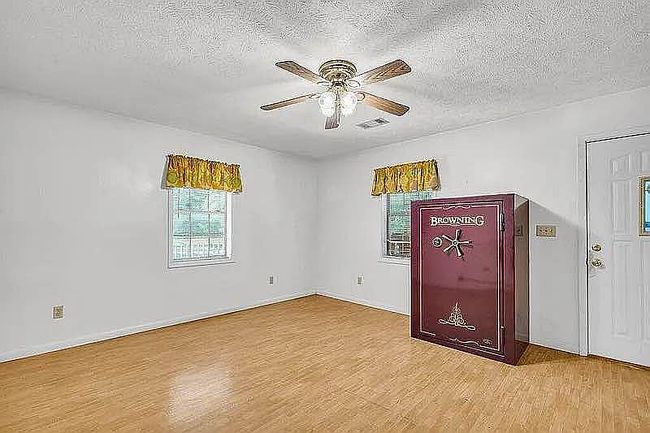 Photo of 4110 Savannah Lake Rd